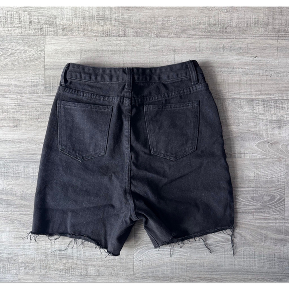 Princess Polly Black Denim Jean Shorts High Rise Mom Fit Size 4 NWT Y2K - Picture 5 of 8